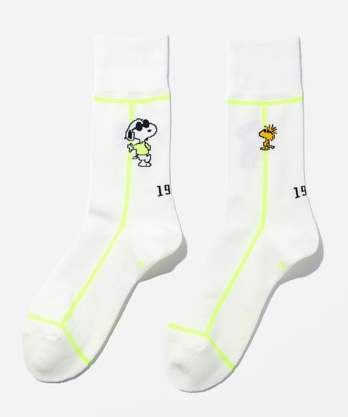 CHICSTOCKS（シックストックス）の「SNOOPY×CHICSTOCKS［JOE COOL 1］（ソックス/靴下・レディース・ホワイト系/ホワイト系1/ホワイト系2/ブラック系/ブラック・SMALL/MEDIUM/LARGE）」の3枚目の写真