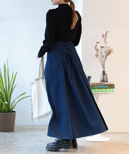 BeAMS DOT（ビームスドット）の「【WEB限定】BeAMS DOT / パフスリーブ ニットプルオーバー（ニット/セーター・レディース・ホワイト/ブラック/オレンジ・FREE）」の17枚目の写真