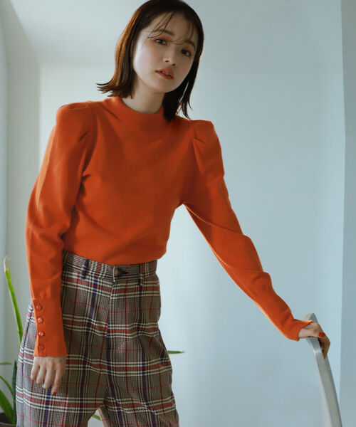 BeAMS DOT（ビームスドット）の「【WEB限定】BeAMS DOT / パフスリーブ ニットプルオーバー（ニット/セーター・レディース・ホワイト/ブラック/オレンジ・FREE）」の22枚目の写真