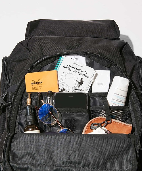 F/CE. (エフシーイー)の「F/CE. AU TYPE B BIG TRAVEL / エフシーイー オーセンティック タイプビー ビッグ トラベルバックパック(ベルト・メンズ・ブラック・FREE)」の6枚目の写真