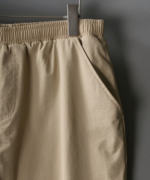 SITRY（シトリー）の「ストレッチ オーバーサイズＴシャツ＆テーパードパンツ セットアップ（ルームウェア/パジャマ・メンズ・ブラック/カーキ/ベージュ・M/L/LL）」の18枚目の写真