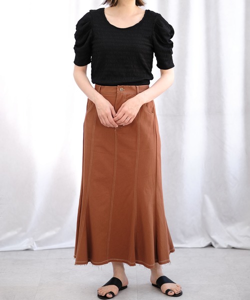 ＡＮＤＪ（アンドジェイ）の「パワーショルダーワッシャー加工ラウンドネックトップス（Tシャツ/カットソー・レディース・オフホワイト/ブラック/ピンク/グレイッシュベージュ・M）」の20枚目の写真