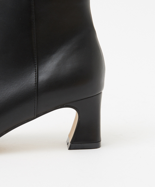 LAROUTE(ラルート)の「【WEB限定】スクエアトゥブーツ(ブーツ・レディース・ブラック/ベージュ/チャコールグレー/ライトブルー/オフホワイト/ダークグリーン/ボルドー・38/39/36/35/37)」の17枚目の写真