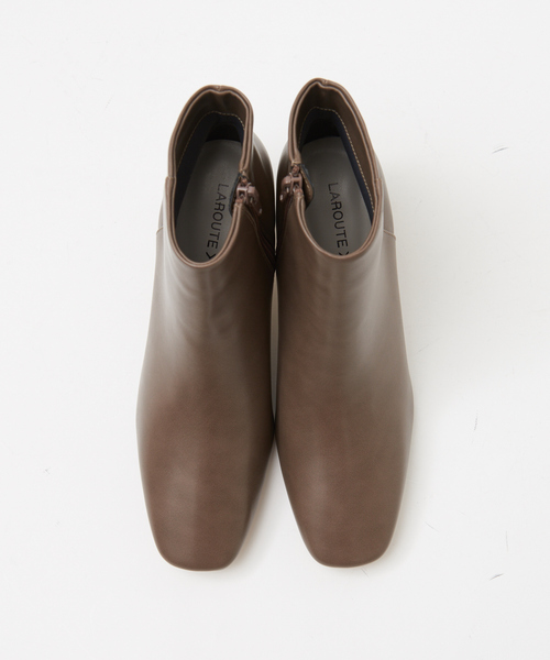 LAROUTE(ラルート)の「【WEB限定】スクエアトゥブーツ(ブーツ・レディース・ブラック/ベージュ/チャコールグレー/ライトブルー/オフホワイト/ダークグリーン/ボルドー・38/39/36/35/37)」の20枚目の写真