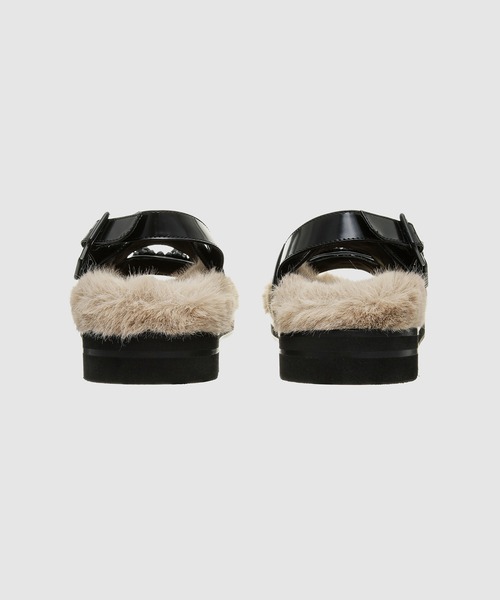 Simone Rocha(シモーネロシャ)の「MULTI-STRAP TRACK SANDAL W/ FAUX FUR LINING(サンダル・レディース・ブラック系その他・38/37/39/36)」の5枚目の写真