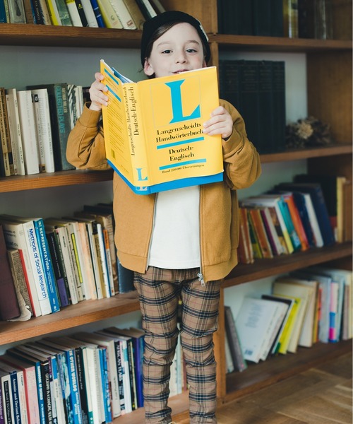 BRANSHES(ブランシェス)の「【デニムポケット】長袖Tシャツ(Tシャツ/カットソー・キッズ・グレー/アイボリー/ブルー/ブラウン・100cm/120cm/110cm/130cm/90cm/150cm/140cm)」の19枚目の写真