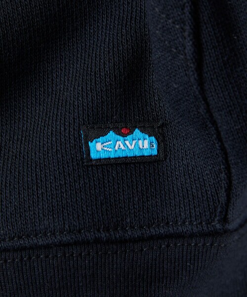 FREAK'S STORE（フリークスストア）の「WEB限定 KAVU×FREAK'S STORE/カブー 別注 ヘビーオンス ビッグシルエット ワンポイントロゴ プルオーバーパーカー/フーディー/サガラ刺繍（パーカー・メンズ・ブラック/オリーブ/杢グレー/ナチュラル/ブルー・SMALL/MEDIUM/LARGE）」の15枚目の写真
