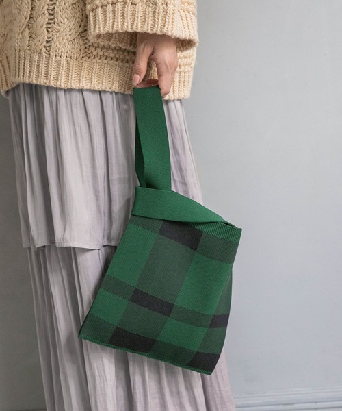 LEPSIM(レプシィム)の「【辻直子さんコラボ】アソートニットBAG 229725(ハンドバッグ・レディース・レッド系その他/グリーン系その他/パープル系その他/パープル系その他2/イエロー系その他・ONE SIZE)」の2枚目の写真