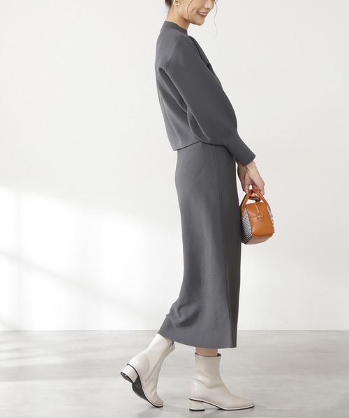 N.（N. Natural Beauty Basic）（エヌエヌナチュラルビューティーベーシック）の「◆スポンディッシュニットセットアップ（ワンピース・レディース・チャコールグレー/イエロー/ブルー/モカ・MEDIUM）」の9枚目の写真