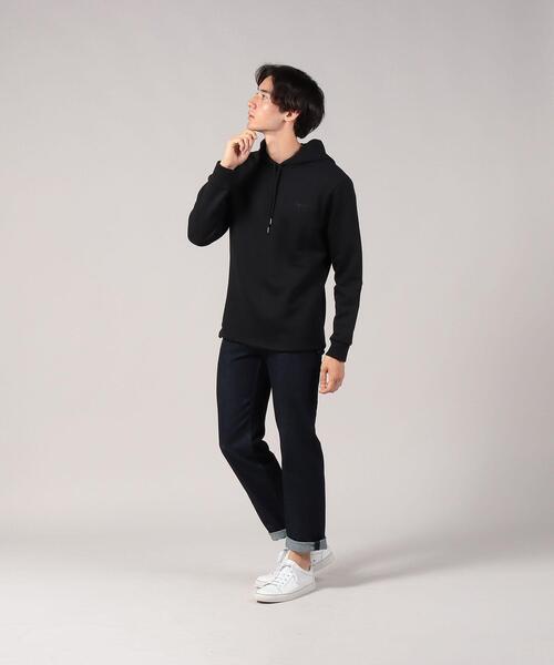 agnes b.(アニエスベー)の「K330 SWEAT HOODY スウェットフーディー(パーカー・メンズ・ブラック・1/2/0/3)」の4枚目の写真