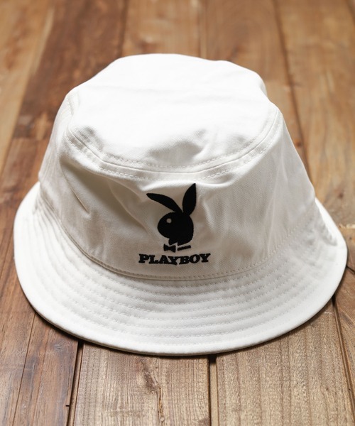 PLAYBOY x DELUXE HAT バケットハット　ホワイト PLAYBOY x DELUXE HAT - 【MODERATE GENERALLY-モデレイトジェネ