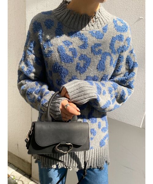 EMODA(エモダ)の「ハングチャームバッグ(ハンドバッグ・レディース・ホワイト/ブラック/ブルー/グリーン・FREE)」の9枚目の写真