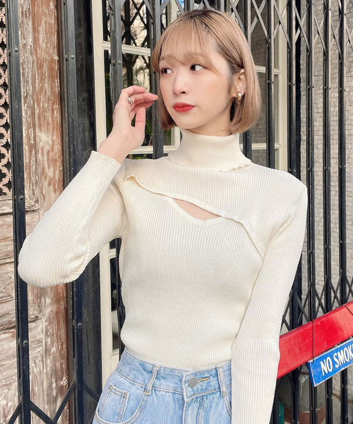 Voyage titty&Co.PETIT（ボヤージュティティアンドコープチ）の「【Voyage titty&Co. PETIT】デコルテオープンリブニット（ニット/セーター・レディース・アイボリー/ブラック・FREE）」の5枚目の写真