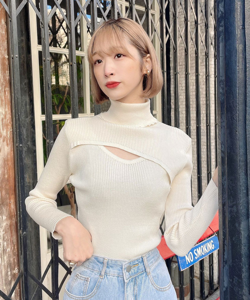 Voyage titty&Co.PETIT（ボヤージュティティアンドコープチ）の「【Voyage titty&Co. PETIT】デコルテオープンリブニット（ニット/セーター・レディース・アイボリー/ブラック・FREE）」の6枚目の写真