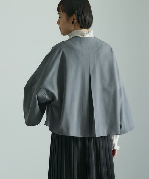 PUAL CE CIN（ピュアルセシン）の「【Du noir】飾り釦ノーカラージャケット（ノーカラージャケット・レディース・グレー/ブラック・FREE）」の15枚目の写真