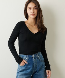 リブVネックプルオーバー