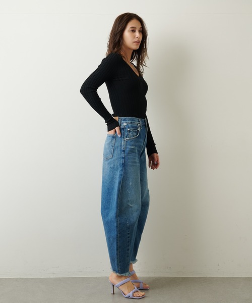 Whim Gazette（ウィムガゼット）の「リブVネックプルオーバー（ニット/セーター・レディース・ブラック/ライトベージュ・FREE）」の11枚目の写真