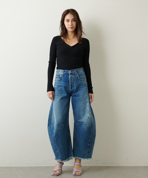 Whim Gazette（ウィムガゼット）の「リブVネックプルオーバー（ニット/セーター・レディース・ブラック/ライトベージュ・FREE）」の20枚目の写真