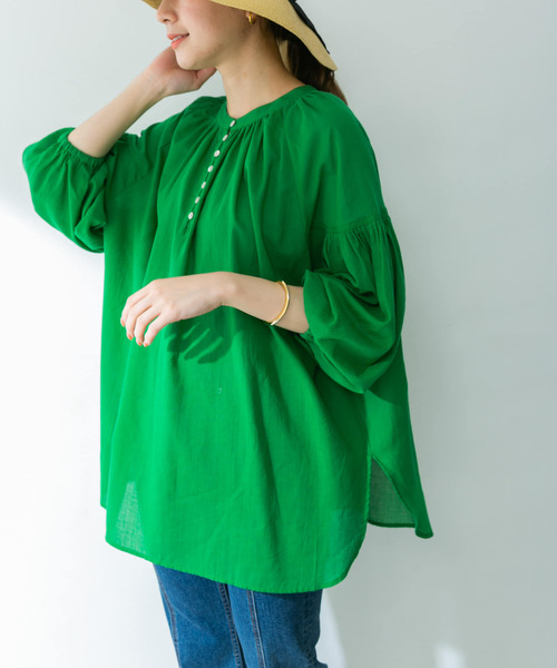 URBAN RESEARCH(アーバンリサーチ)の「コットンボイル2WAYブラウス(シャツ/ブラウス・レディース・ブラック/オフホワイト/グリーン・FREE)」の18枚目の写真