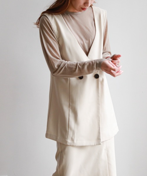 feepur(フェピュール)の「Vネックジレベスト(ベスト・レディース・アイボリー/ブラック/グレー・MEDIUM)」の20枚目の写真