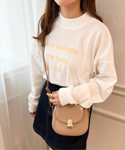 apres jour(アプレジュール)の「モックネックロゴロンT【ZOZOTOWN限定アイテム】(Tシャツ/カットソー・レディース・オフホワイト/ライトブルー/ライトピンク・フリー/X-LARGE)」の4枚目の写真