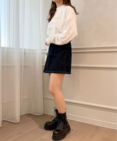 apres jour(アプレジュール)の「モックネックロゴロンT【ZOZOTOWN限定アイテム】(Tシャツ/カットソー・レディース・オフホワイト/ライトブルー/ライトピンク・フリー/X-LARGE)」の20枚目の写真
