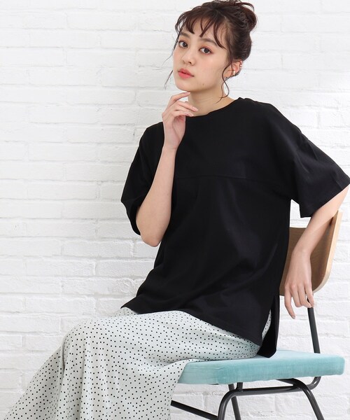 Cutie Blonde（キューティーブロンド）の「◆【S-L】フットボールTシャツ（Tシャツ/カットソー・レディース・ブラック/黄緑系/ライトベージュ/オレンジ・01/02/03）」の2枚目の写真