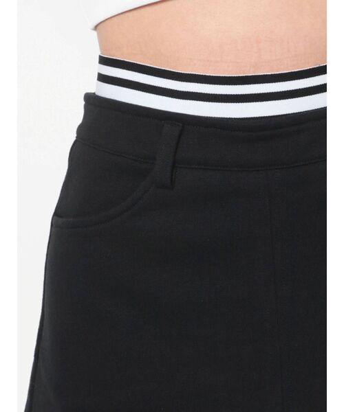 GYDA（ジェイダ）の「ボーダーバンテージスウエット スカートライクショートパンツ（スカート・レディース・グレー/ブラック・MEDIUM/SMALL）」の20枚目の写真