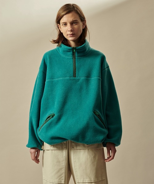 kha:ki（カーキ）の「「KHA:KI / カーキ」FLEECE WIDE P/O（その他トップス・レディース・アッシュ/ブルーグリーン/パープル/カーキ・1/2）」の6枚目の写真