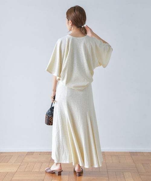 IENA（イエナ）の「サーフニットプルオーバー（Tシャツ/カットソー・レディース・ブラック/ベージュ/ナチュラル・FREE）」の21枚目の写真