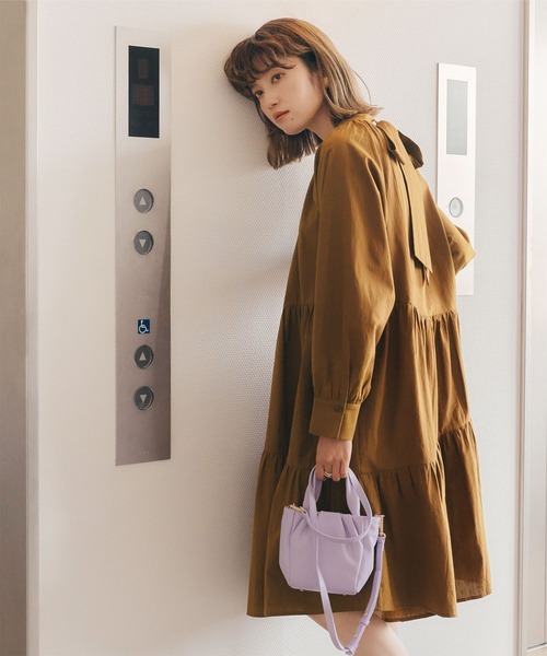 titivate（ティティベイト）の「ﾊﾞｯｸﾘﾎﾞﾝ付きﾃｨｱｰﾄﾞﾜﾝﾋﾟｰｽ（ワンピース・レディース・ブラウン/ブラック/オフホワイト・S/L/M）」の14枚目の写真