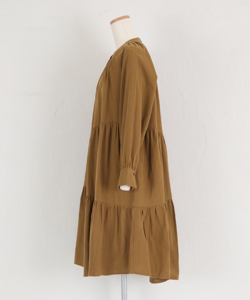 titivate（ティティベイト）の「ﾊﾞｯｸﾘﾎﾞﾝ付きﾃｨｱｰﾄﾞﾜﾝﾋﾟｰｽ（ワンピース・レディース・ブラウン/ブラック/オフホワイト・S/L/M）」の17枚目の写真