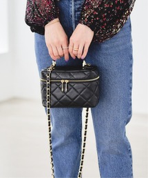 AULENTTI | AULENTTI キルティングバニティショルダー(ショルダーバッグ)