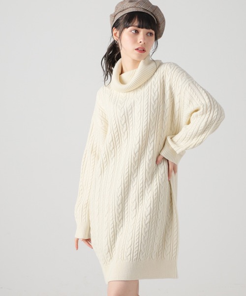 Honeys(ハニーズ)の「オフタートルワンピース(ワンピース・レディース・アイボリー/ベージュ/パープル/ブルー・S/M/L)」の17枚目の写真