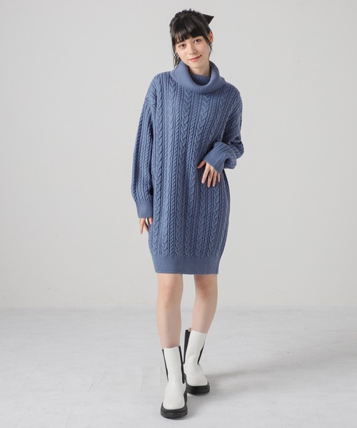 Honeys(ハニーズ)の「オフタートルワンピース(ワンピース・レディース・アイボリー/ベージュ/パープル/ブルー・S/M/L)」の21枚目の写真