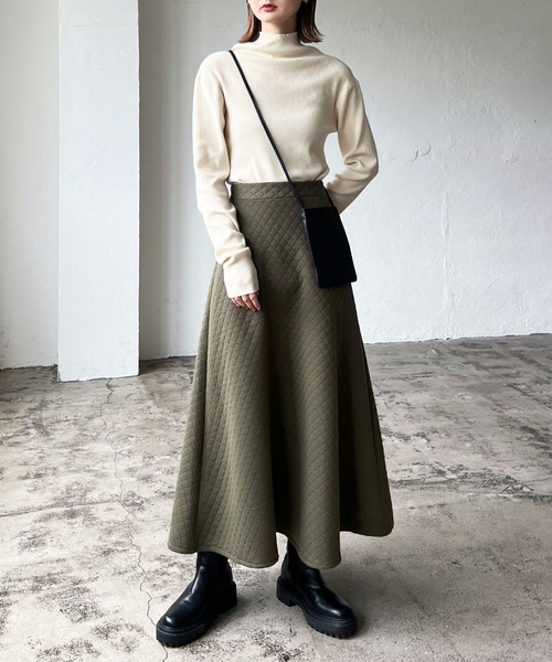 LIAN（リアン）の「キルティングフレアスカート（スカート・レディース・杢グレー/カーキ/ブラック・FREE）」の4枚目の写真