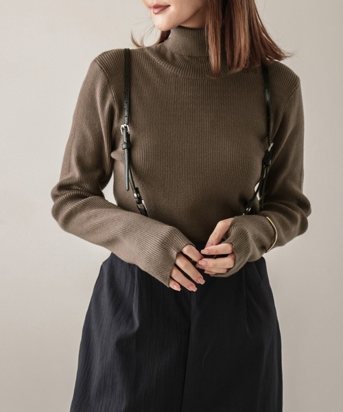 SUGAR BISKET（シュガービスケット）の「フィンガーホールリブタートルニット（ニット/セーター・レディース・ブラック/その他2/グレー/ブラウン/ベージュ・フリー）」の3枚目の写真