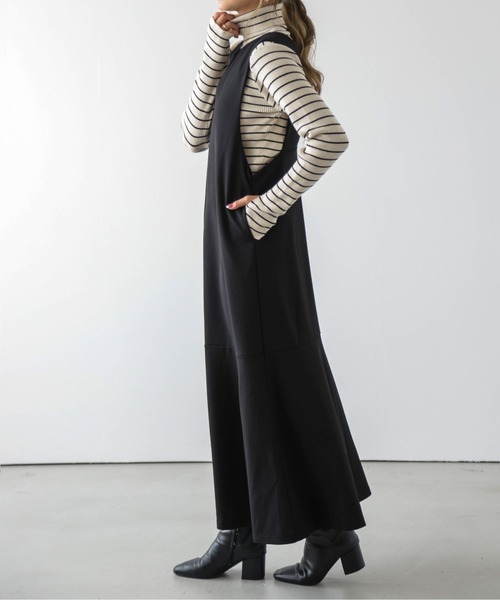 SUGAR BISKET（シュガービスケット）の「フィンガーホールリブタートルニット（ニット/セーター・レディース・ブラック/その他2/グレー/ブラウン/ベージュ・フリー）」の12枚目の写真