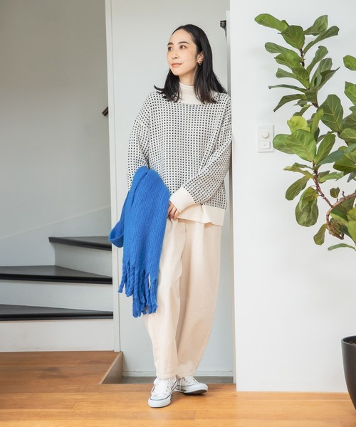 studio CLIP(スタディオクリップ)の「【お手入れラクラクニット】7ゲージロールネックニットプルオーバー(ニット/セーター・レディース・アイボリー/ライトグレー/レッド/ブラウン/マスタード/ダークブラウン・MEDIUM/LARGE)」の12枚目の写真