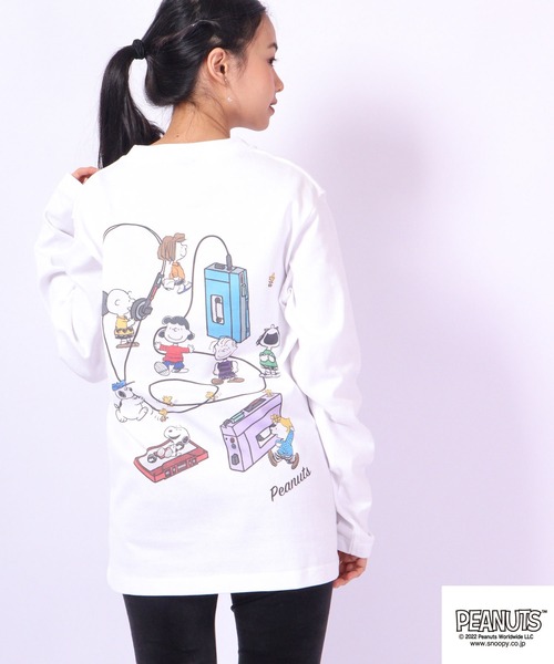 PEANUTS(ピーナッツ)の「PEANUTS スヌーピー ドロップショルダー 長袖Tシャツ(Tシャツ/カットソー・レディース・ホワイト/ホワイト系その他・L/4L/M/LL/S/3L)」の22枚目の写真