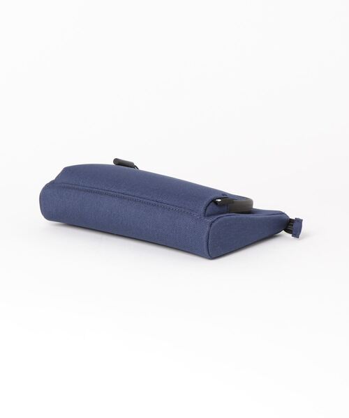 incase(インケース)の「INTR200734-NVY Incase Facet Accessory Organizer in Recycled Twill - Navy(ビジネスバッグ・メンズ・ネイビー・ONE SIZE)」の5枚目の写真