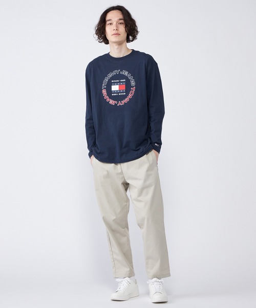 tommy jeans（トミー ジーンズ）の「リラックスアスレチックロングスリーブTシャツ（Tシャツ/カットソー・メンズ・ブラック/ネイビー/ライトグレー・LARGE/MEDIUM/SMALL/X-LARGE）」の16枚目の写真