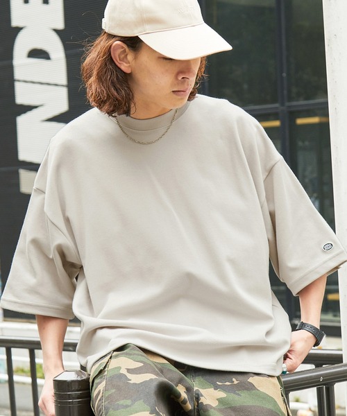 DISCUS ATHLETIC（ディスカス　アスレチック）の「DISCUS ATHLETIC/ディスカス アスレチック ロゴ刺繍COOLMAXオーバーサイズ半袖クルーネックTシャツ（Tシャツ/カットソー・メンズ・ベージュ系/カーキ/ブラック/ホワイト/ホワイト系/グリーン系・M/XL/L）」の4枚目の写真