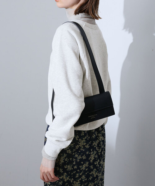 SLOBE IENA（スローブイエナ）の「裏毛コンパクトラグランスウェット（スウェット・レディース・グレー/ホワイト/ライトグリーン/ネイビー・FREE）」の19枚目の写真