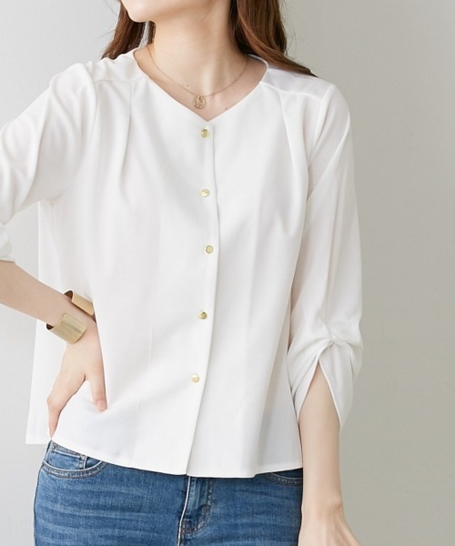 nissen（ニッセン）の「Ｖネックカットソーブラウス【UVカット・洗濯機OK】（Tシャツ/カットソー・レディース・ライトグリーン/ピンク/ネイビー/モカ/ブルー/グレー/オフホワイト・L/LL/M/S）」の8枚目の写真