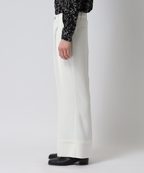 tk.TAKEO KIKUCHI（ティーケータケオキクチ）の「◆エステルツイルロールアップパンツ（その他パンツ・メンズ・オフホワイト/ブラック・01/02/03）」の7枚目の写真