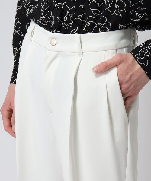 tk.TAKEO KIKUCHI（ティーケータケオキクチ）の「◆エステルツイルロールアップパンツ（その他パンツ・メンズ・オフホワイト/ブラック・01/02/03）」の9枚目の写真