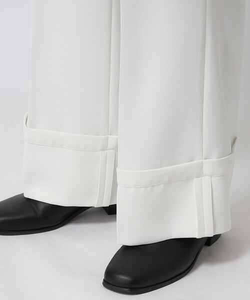 tk.TAKEO KIKUCHI（ティーケータケオキクチ）の「◆エステルツイルロールアップパンツ（その他パンツ・メンズ・オフホワイト/ブラック・01/02/03）」の11枚目の写真