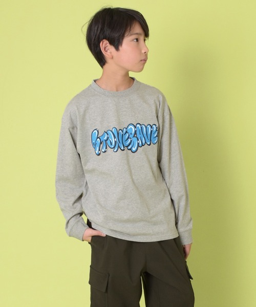 GLAZOS（グラソス）の「グラフィティプリント長袖Tシャツ（Tシャツ/カットソー・キッズ・グレー/ブルー/ネイビー/ホワイト・170cm/150cm/140cm/160cm）」の3枚目の写真