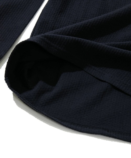 AOZORA(アオゾラ)の「AOZORA/アオゾラ 刺し子WAVEバインダーヘンリー(Tシャツ/カットソー・メンズ・ブラック/オリーブ・MEDIUM/LARGE/X-LARGE)」の7枚目の写真